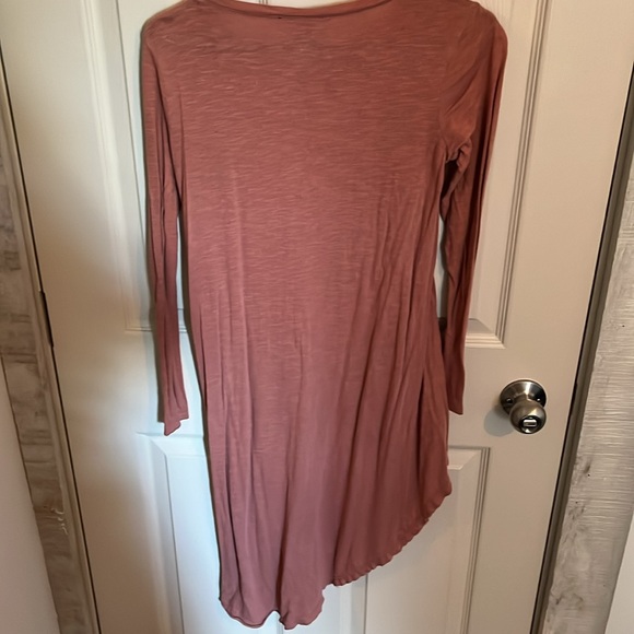 High Low Long Sleeve Shirt - Picture 3 of 4